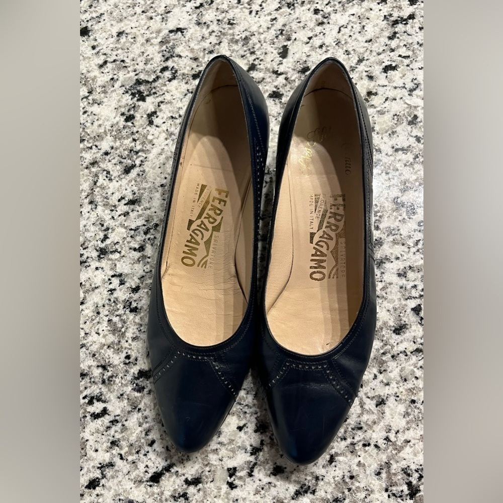 Vintage Salvatore Ferragamo Leather Pumps